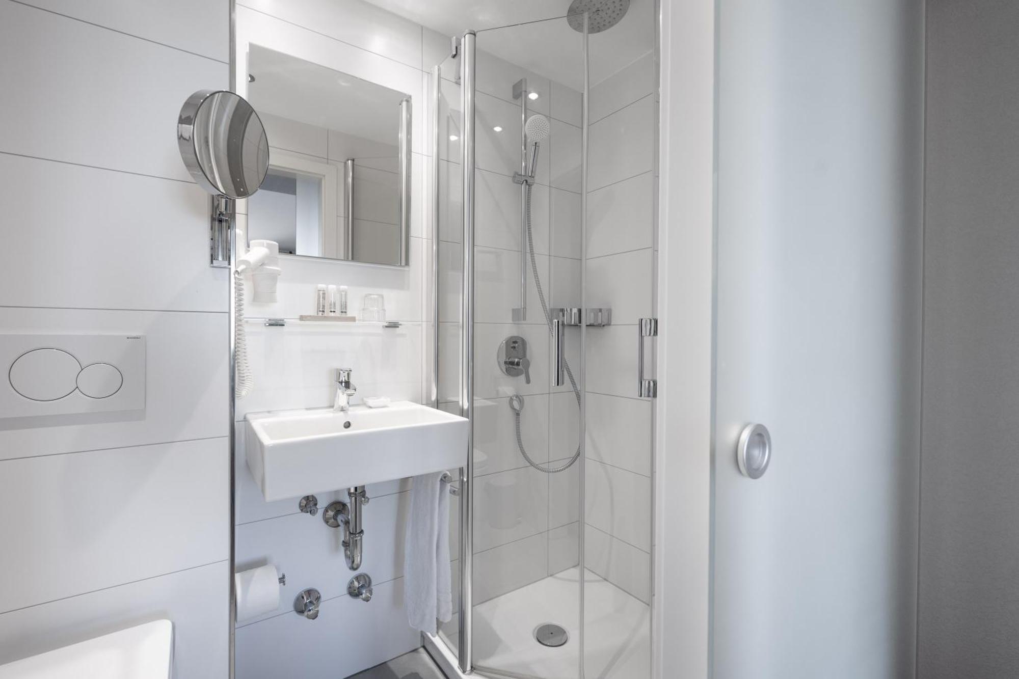 Hotel Gasthof Roessle Stetten am Kalten Markt Ngoại thất bức ảnh