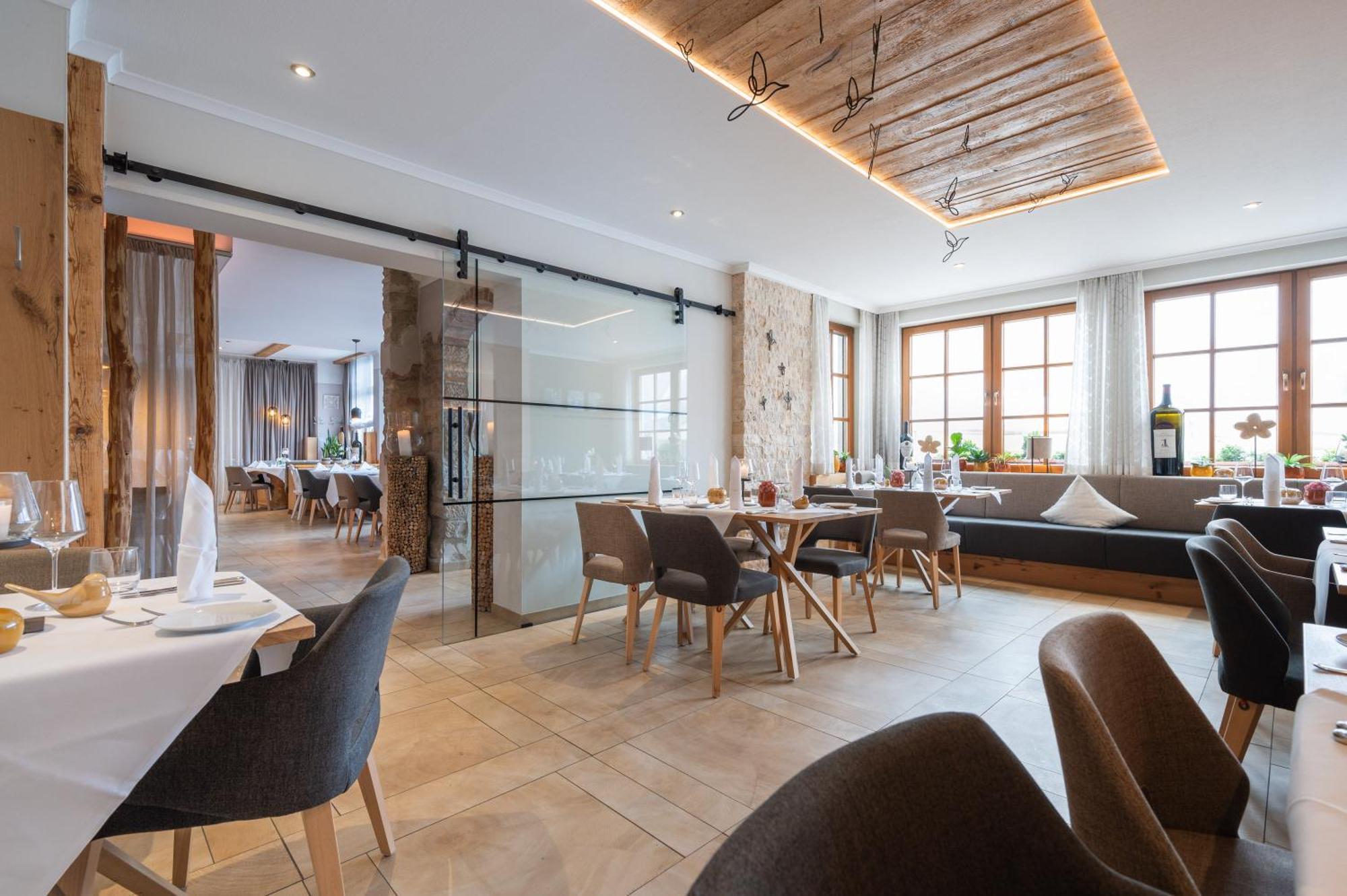 Hotel Gasthof Roessle Stetten am Kalten Markt Ngoại thất bức ảnh